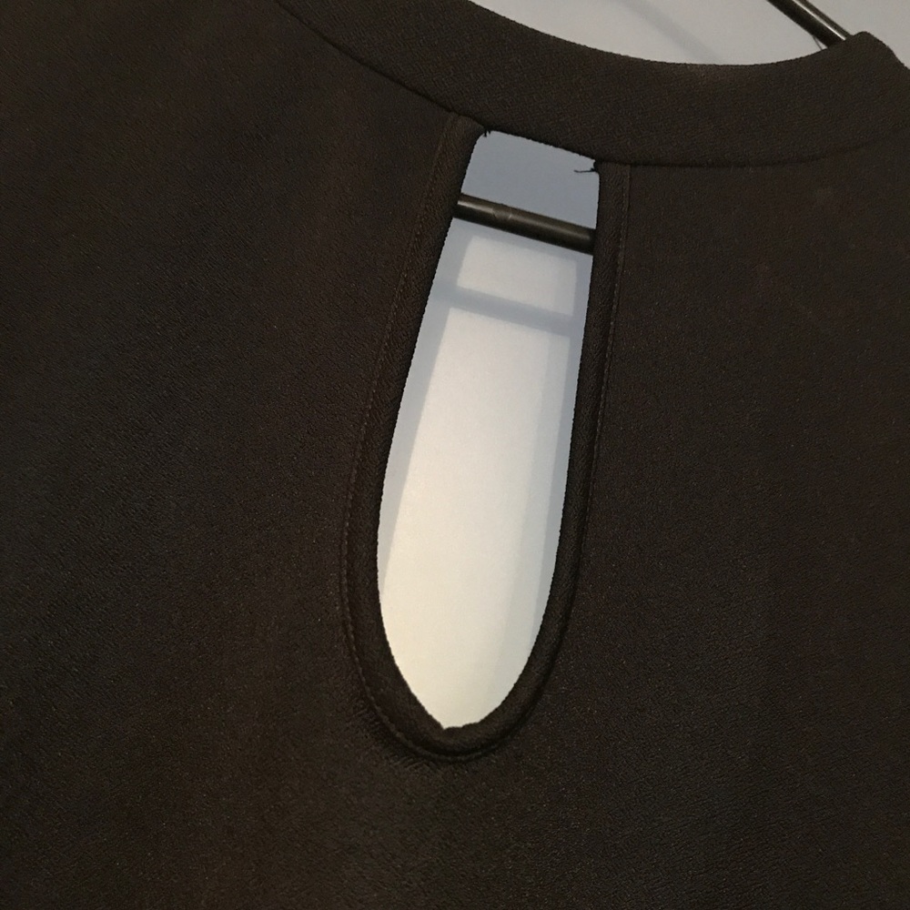 TOBI Top - Picture 2 of 5